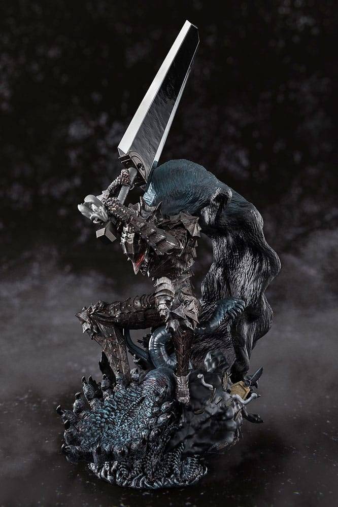 Berserk Figuarts ZERO Metallic Touch PVC Statue Guts Berserker Armor 35 cm